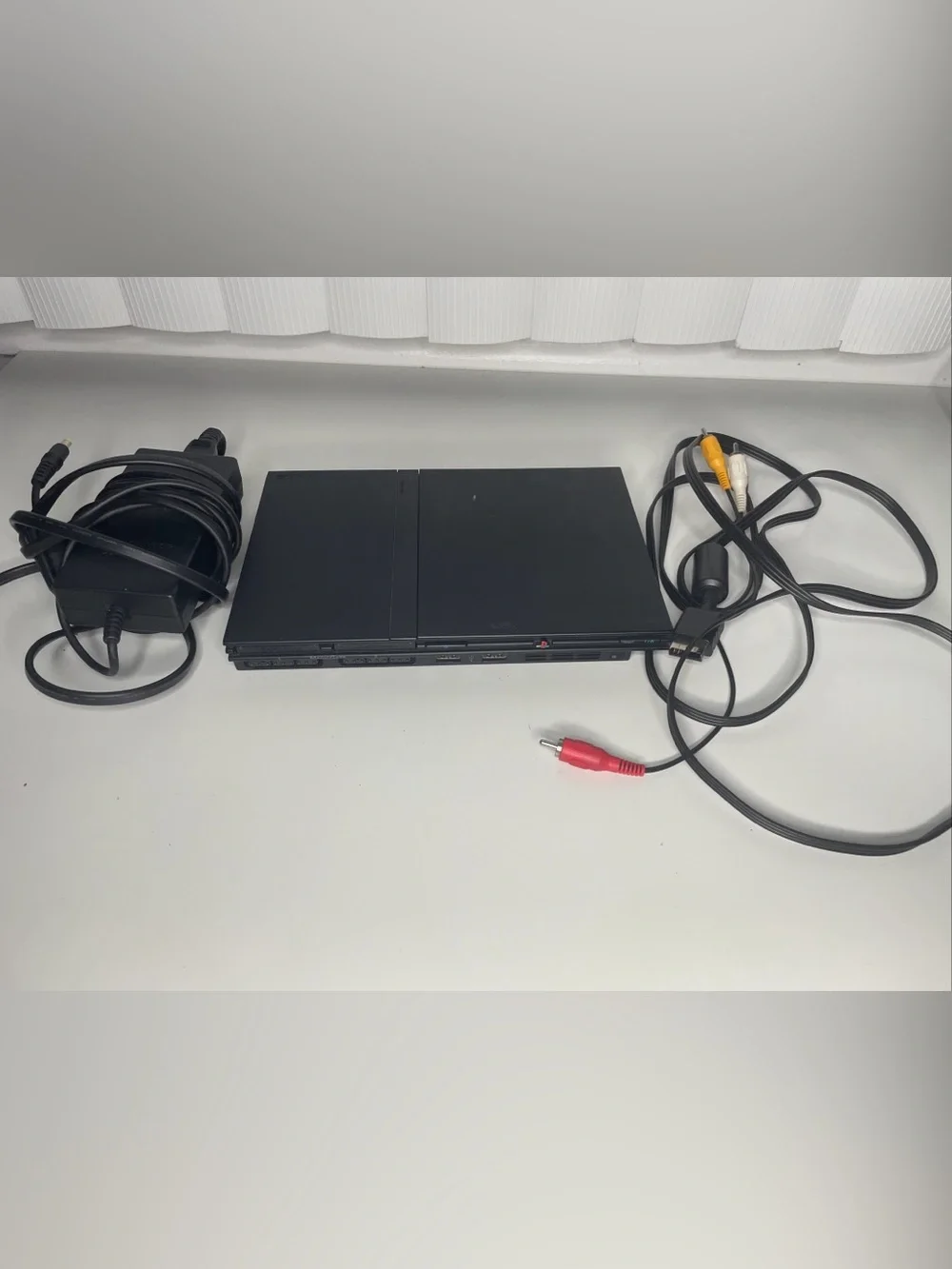 Sony PlayStation 2 PS2 Slim SCPH-77001 - Console With Cords & Tested Working